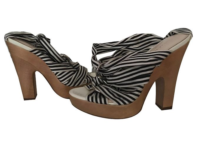 Coach Sandals with tie ribbon - view 2