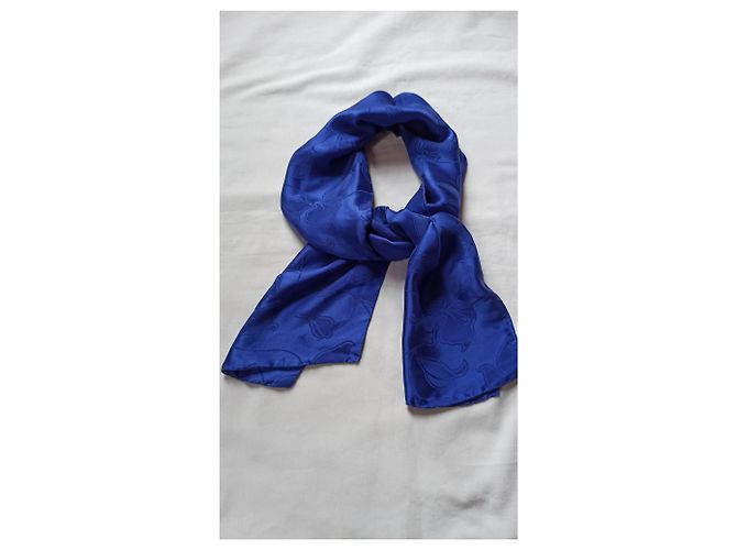 Sciarpa di seta Yves Saint Laurent Blu - vista 2