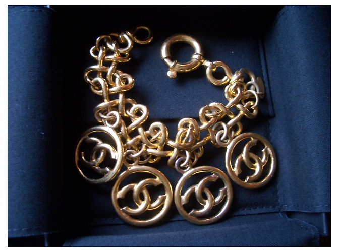 Bracciale con medaglioni Chanel D'oro - vista 6