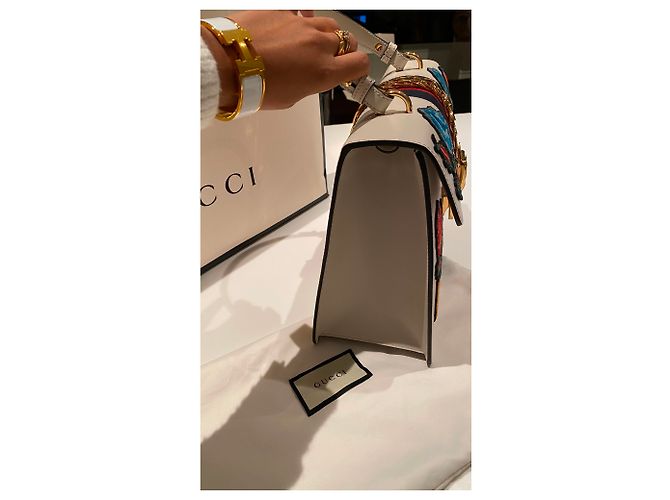 Gucci Sylvie Tote Bag Weiß Leder mit Blumenprägung - Ansicht 2