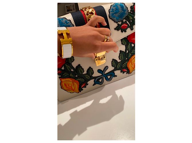 Gucci Sylvie Tote Bag Weiß Leder mit Blumenprägung - Ansicht 8