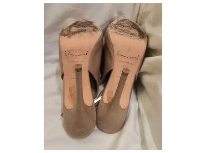 Karen Millen Sling back taupe con nappine - vista 7