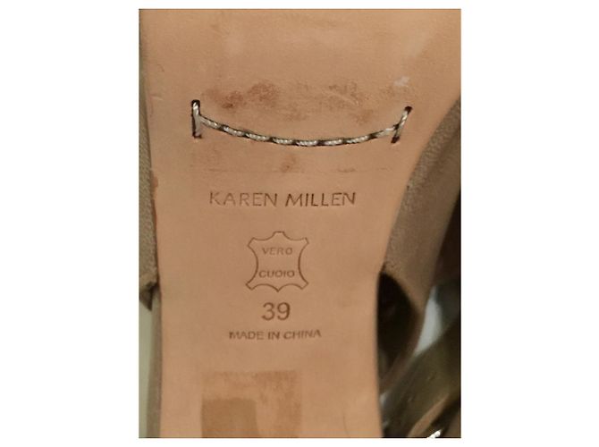 Karen Millen Sling back taupe con nappine - vista 9
