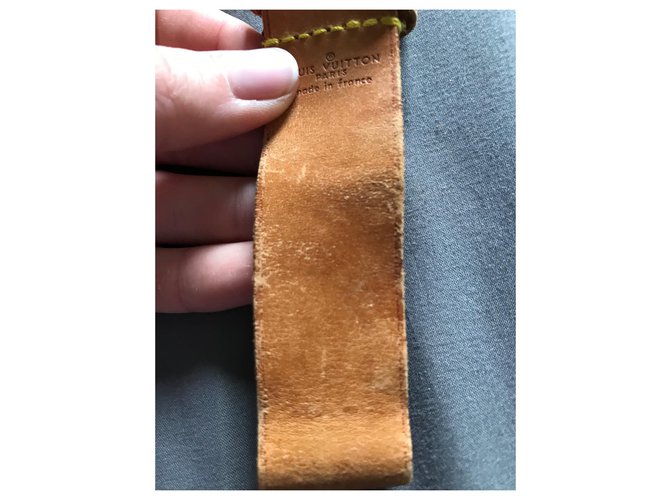 Louis Vuitton Supporto per maniglia Beige D'oro - vista 3