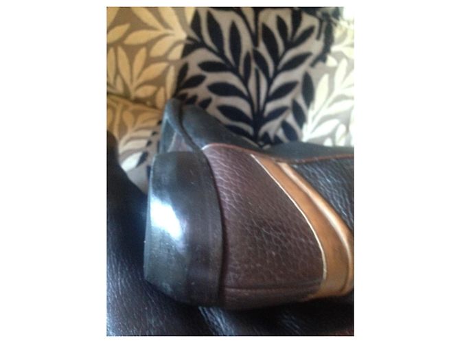 Autre Marque Bottes Sonora en cuir noir - vue 4