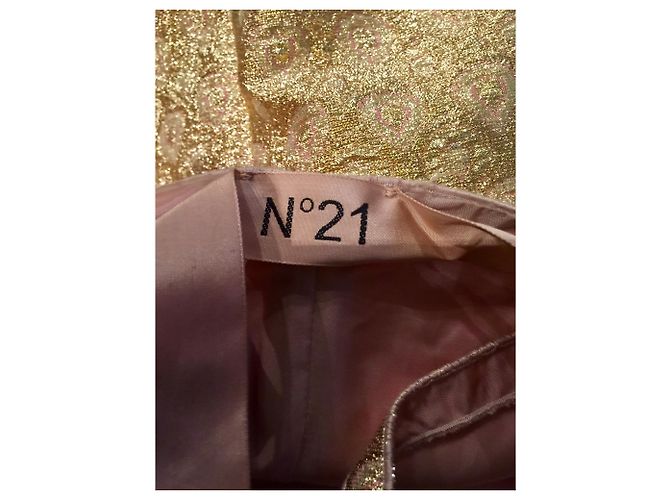No 21 Etuikleid aus goldenem Brokat - Ansicht 6