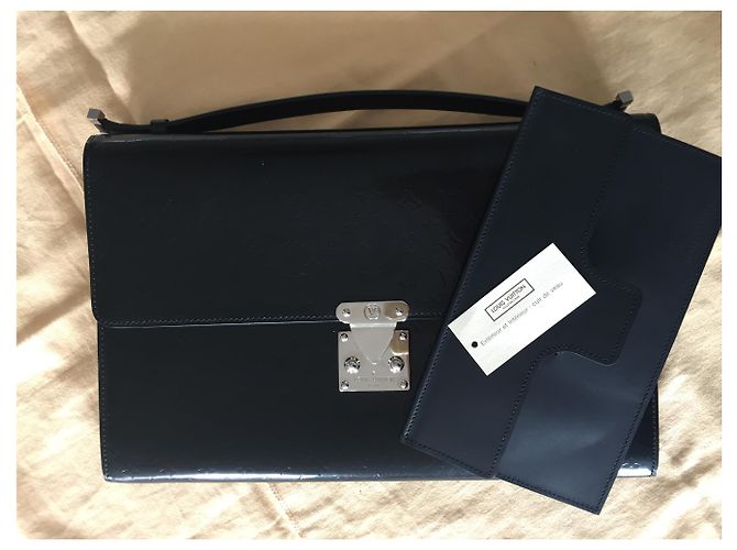 Louis Vuitton Cartella nera Vuitton Nero - vista 16