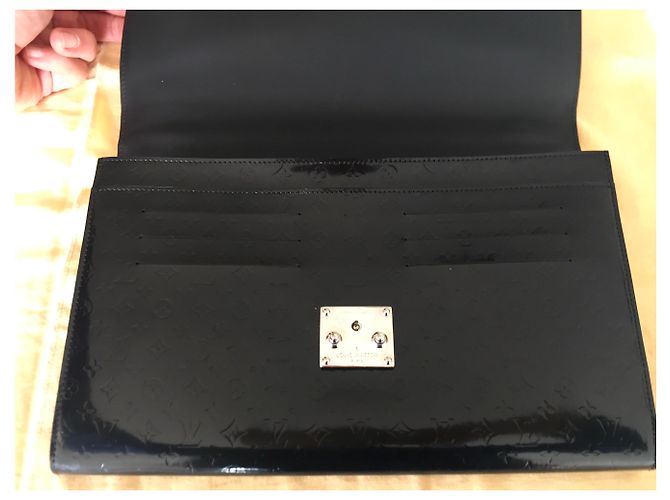 Louis Vuitton Cartella nera Vuitton Nero - vista 7