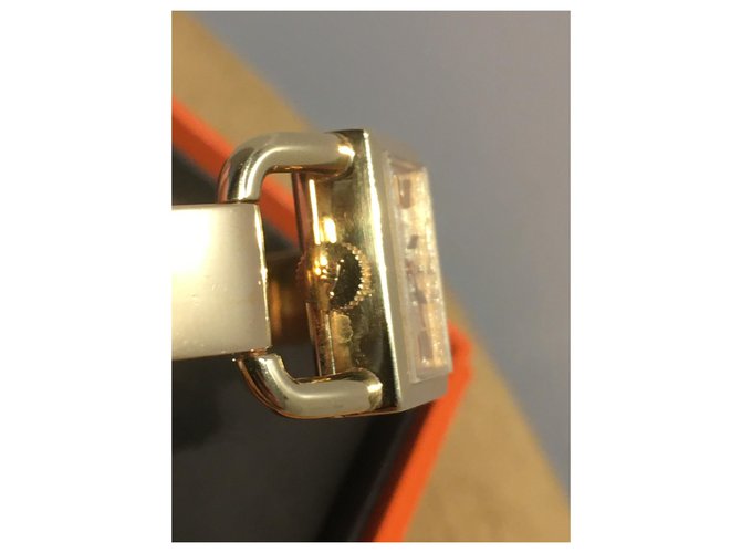 Hermès estribo Dorado - vista 10