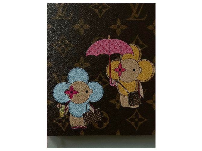 Organizer Notebook Louis Vuitton Vivienne in esclusiva per il Giappone Multicolore - vista 7