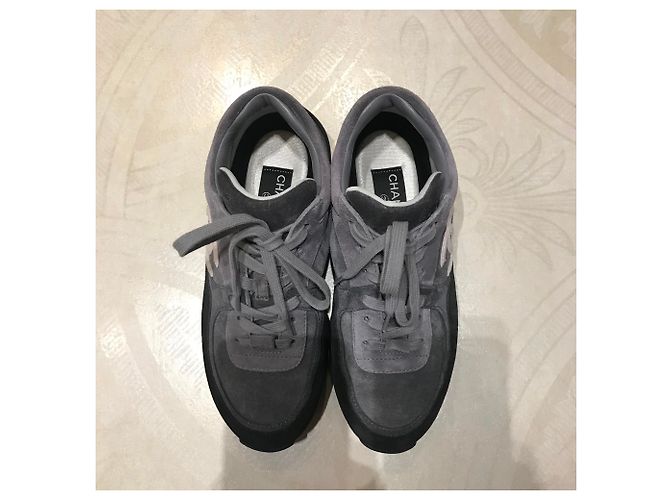 Chanel Scarpe da ginnastica Grigio - vista 2
