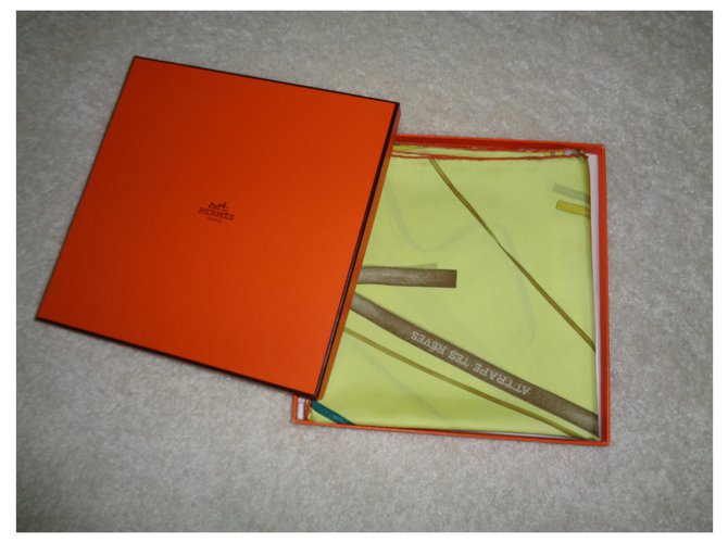 Hermès Bufandas de seda Amarillo - vista 6