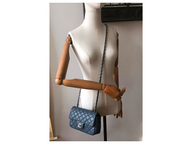 Timeless Chanel Mini bolso rectangular clásico con solapa y caja Azul Gris - vista 3