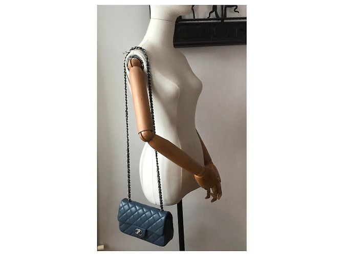 Timeless Chanel Mini bolso rectangular clásico con solapa y caja Azul Gris - vista 4
