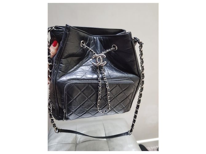 Balde Chanel Preto - vista 4