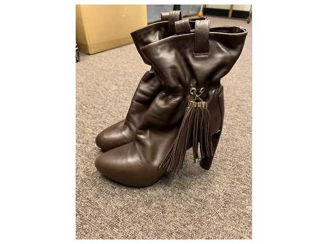 Botas Céline de piel marrón con detalles de pompón Marrón oscuro - vista 6
