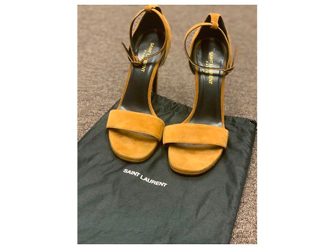 Sandali ambra in camoscio color cammello Saint Laurent Beige Marrone chiaro - vista 8