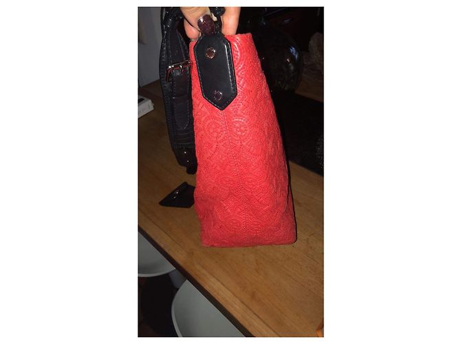 Louis Vuitton Hobo Bag Red Lambskin - view 6