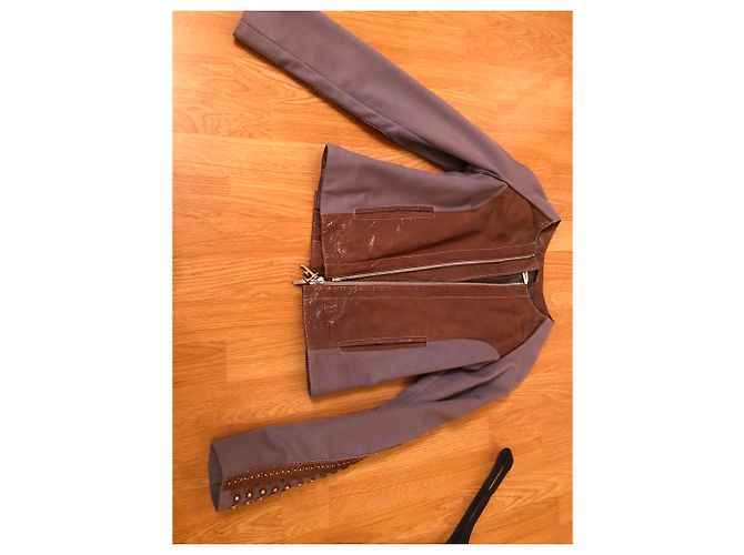 Gianfranco Ferré Wolljacke aus Kaschmir mit Lederdetails - Ansicht 4