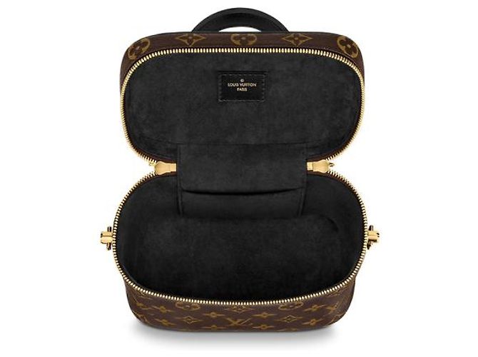 Louis Vuitton Sac Vanity PM Marron - vue 3