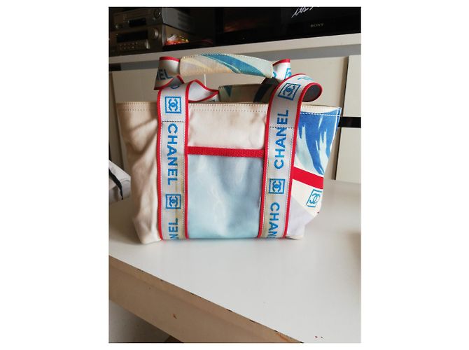 Borsa a mano Chanel in cotone bianco rosso blu - vista 2