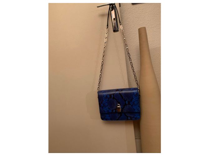Bolsa de mão Roberto Cavalli em couro azul estilo python - vista 13
