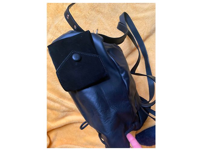 Liebeskind Berlin Lederrucksack Schwarz - Ansicht 10