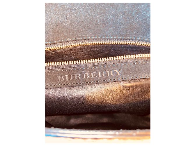 Burberry Kleine metallische Python Clutch Tasche - Ansicht 7