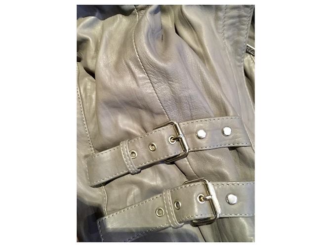Alice by Temperley Chaqueta de cuero sin mangas Gris - vista 9