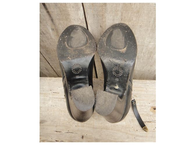 Autre Marque Bottines en cuir noires Buttero 35 - vue 7