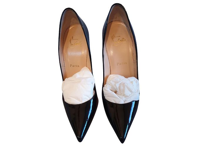 Christian Louboutin So Kate Décolleté in Vernice Nera - vista 2