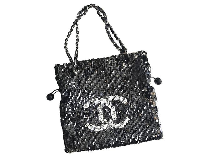Borsa shopping shouder con paillettes Chanel Nero Argento - vista 2