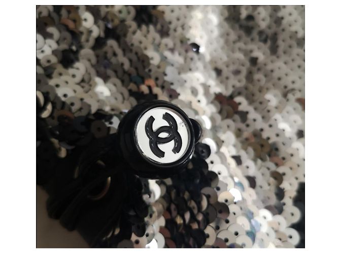 Borsa shopping shouder con paillettes Chanel Nero Argento - vista 5