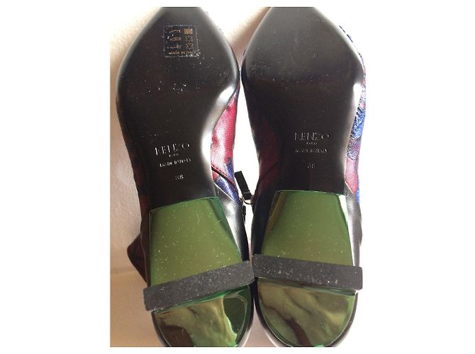 Botines Kenzo de piel burdeos con bordado azul Talla 38 Multicolor - vista 3