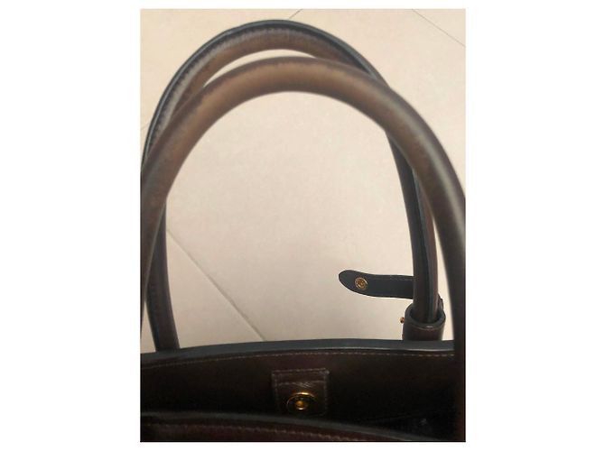Bolso de mano Prada Saffiano de piel marrón oscuro - vista 7
