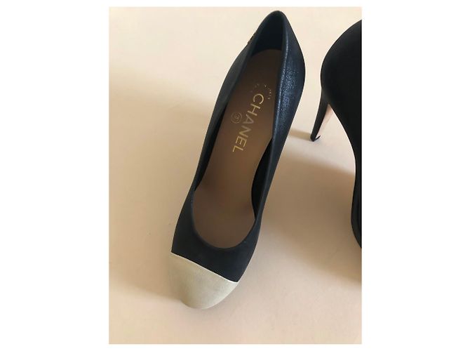 Chanel Heels Multiple colors - view 12
