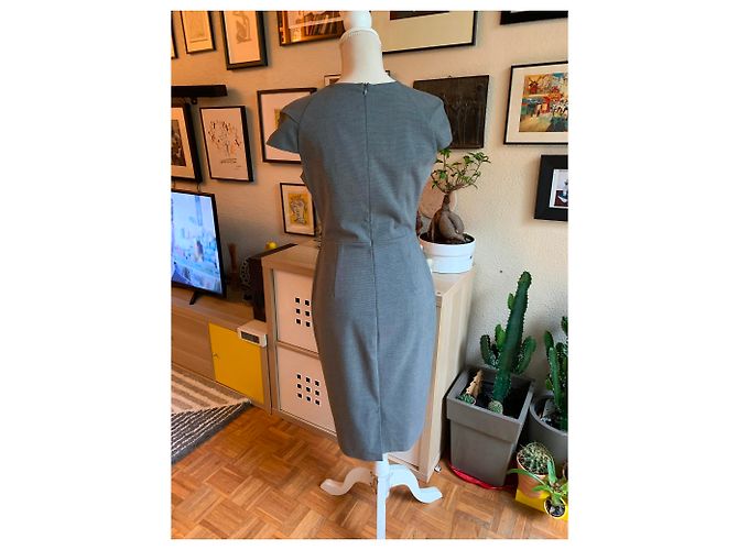 Zara kurzes Kleid grau aus Polyester - Ansicht 3