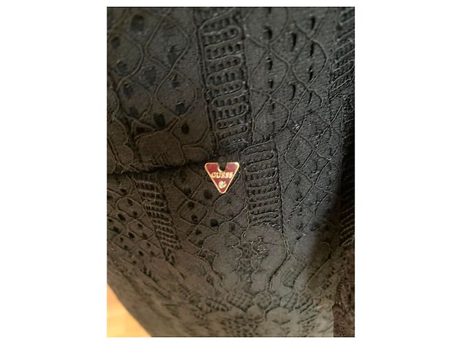 Guess Kleid mit freien Schultern aus schwarzer Guipure - Ansicht 4