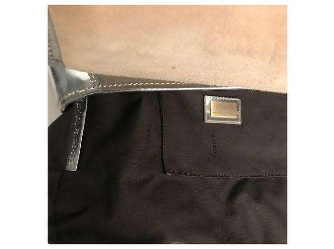 Borsa Fendi B Bag in rafia beige e pelle argento - vista 7