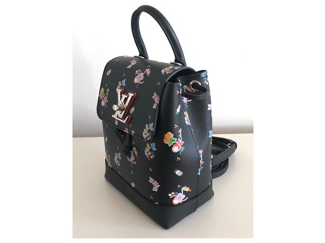Twist Louis Vuitton LockMe Mini Nero - vista 6