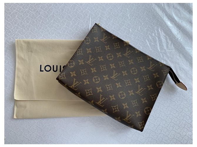 Louis Vuitton Custodia da toilette 26 Marrone - vista 2