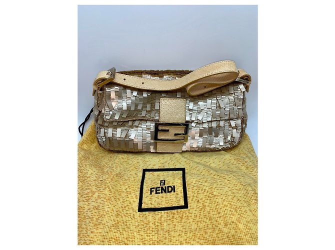 Baguette Fendi vara - vista 2