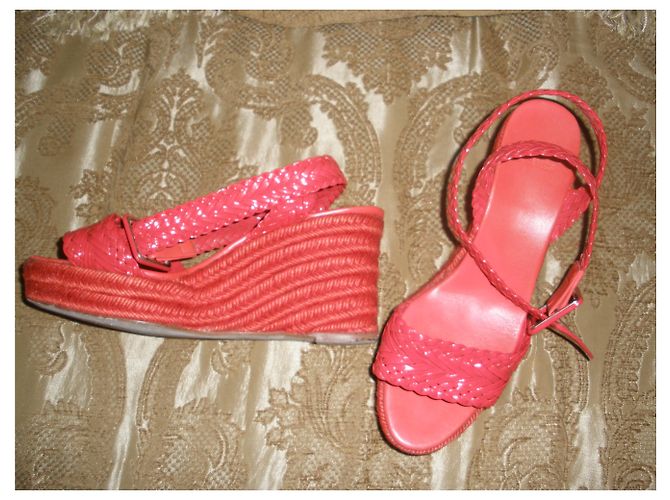 Sandali con zeppa Hermès Sofia in pelle scamosciata rossa Rosso - vista 9
