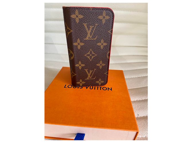 Louis Vuitton Carcasa de Iphone 8 Roja - vista 3