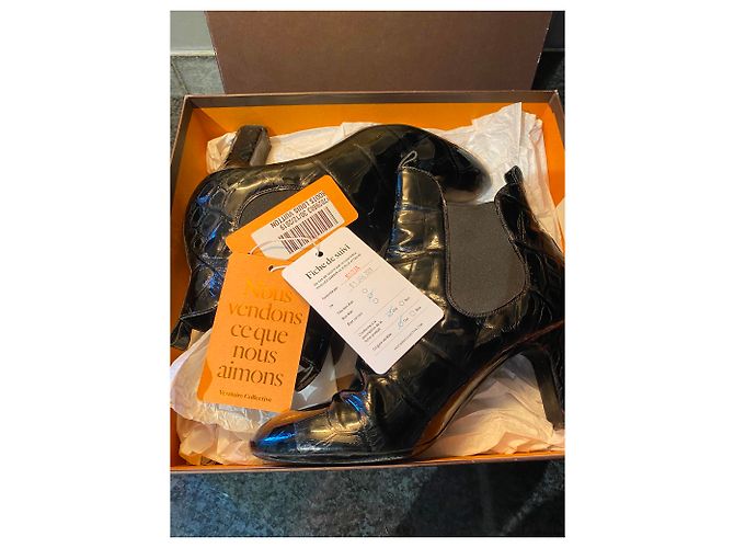Louis Vuitton Ankle Boots Black Eel Leather - view 10
