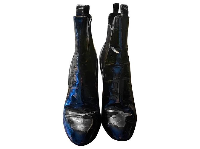 Louis Vuitton Ankle Boots Black Eel Leather - view 2