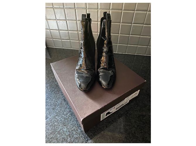 Louis Vuitton Ankle Boots Black Eel Leather - view 4