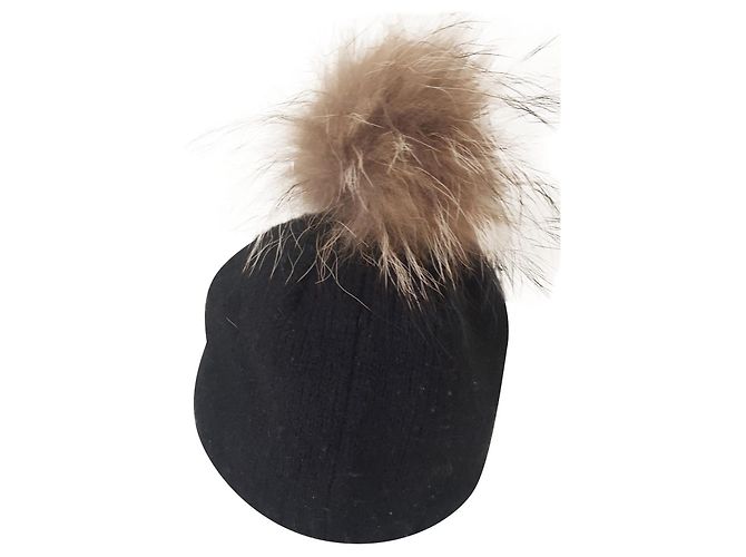 Autre Marque Fuchs Mütze mit Bommel und Schweizer Flagge Strass schwarz - Ansicht 2