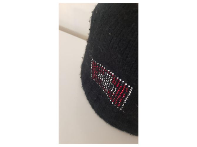 Autre Marque Fuchs Mütze mit Bommel und Schweizer Flagge Strass schwarz - Ansicht 4
