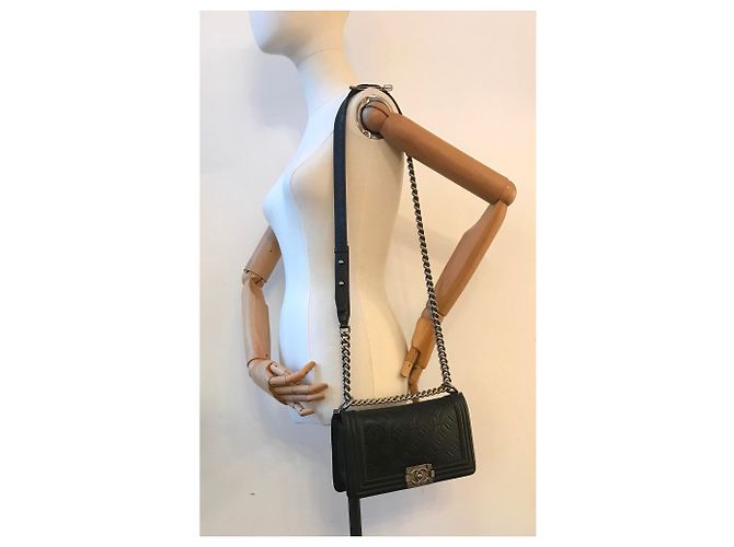 Boy Chanel Borsa a patta per ragazzo limitata Nero - vista 20